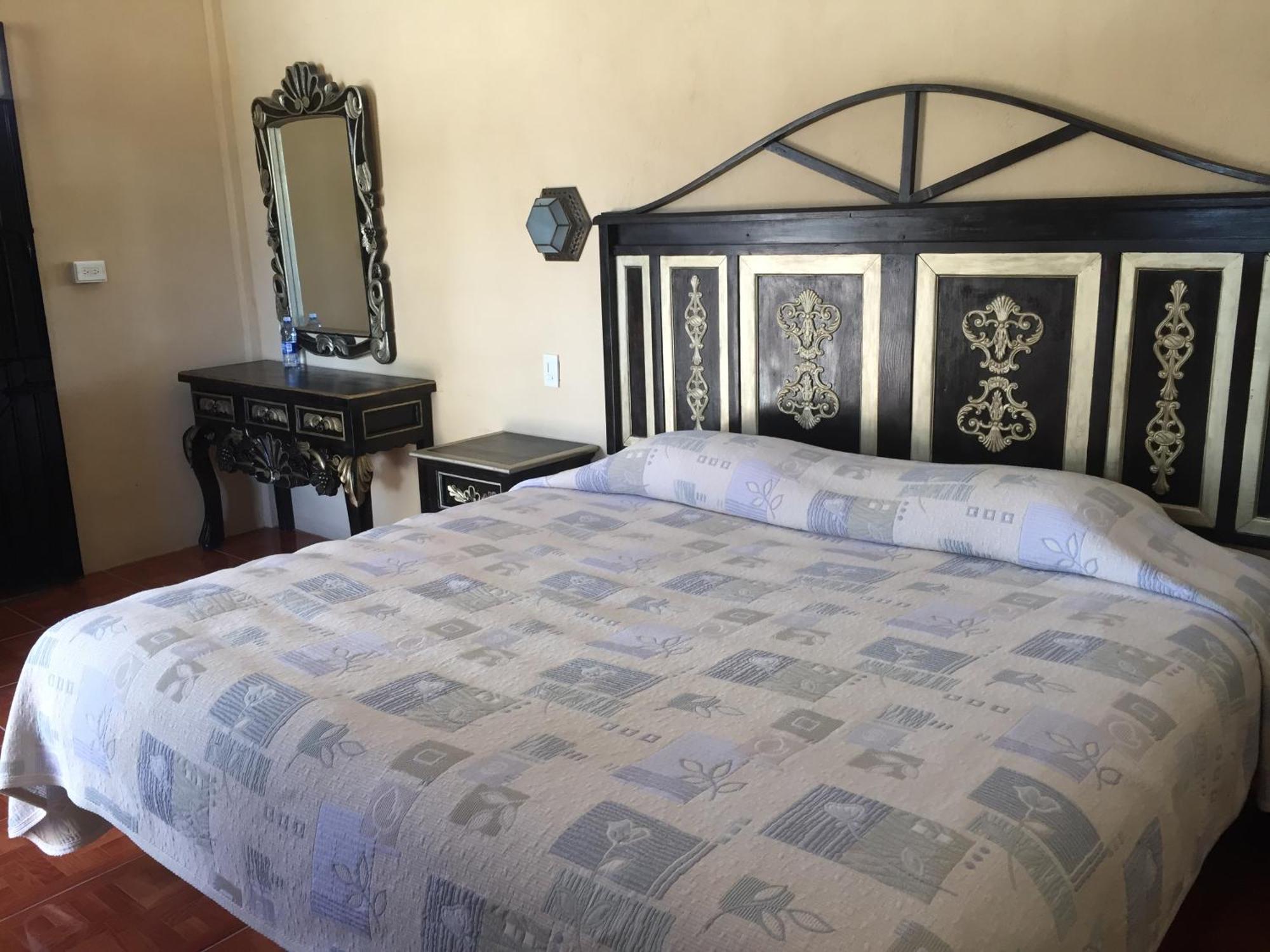 Margarita Hotel Bandita Ngoại thất bức ảnh